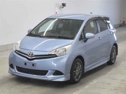 TOYOTA RACTIS  2010