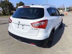 SUZUKI SX-4 S-Cross 2014