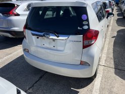 SUBARU TREZIA 1.5i-S 4WD 2011