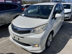 SUBARU TREZIA 1.5i-S 4WD 2011