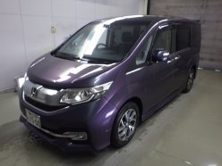HONDA STEPWGN 7seats 2015