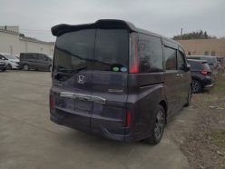 HONDA STEPWGN 7seats 2015