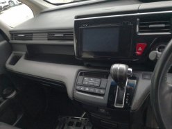 HONDA STEPWGN 7seats 2015