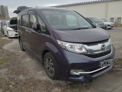 HONDA STEPWGN 7seats 2015