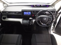 HONDA STEPWGN 8seats 2015