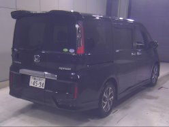 HONDA STEPWGN 8seats 2015