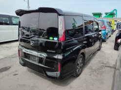 HONDA STEPWGN 8seats 2015