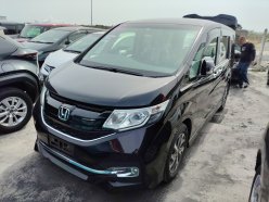 HONDA STEPWGN 8seats 2015