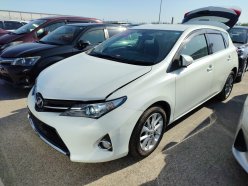 TOYOTA AURIS 150X S Package 2013