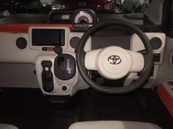 TOYOTA SPADE F 2014