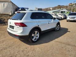 VOLKSWAGEN TIGUAN 4Motion Prestige 2020