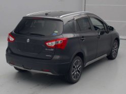 SUZUKI SX-4 S-CROSS 2015