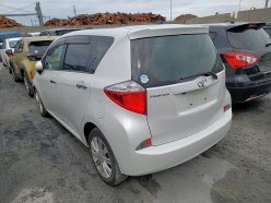 TOYOTA RACTIS G 2010