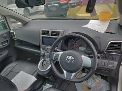 TOYOTA RACTIS G 2010