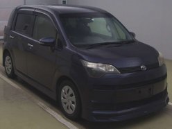 TOYOTA SPADE F 2013