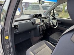TOYOTA SPADE F 2013