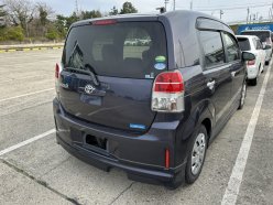 TOYOTA SPADE F 2013