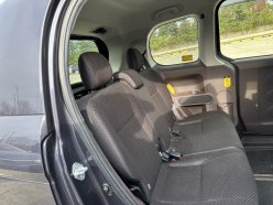 TOYOTA SPADE F 2013