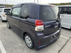 TOYOTA SPADE F 2013