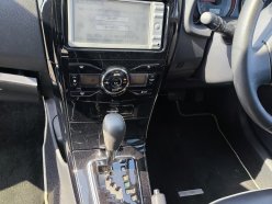 TOYOTA COROLLA FIELDER X202 2011