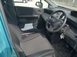 HONDA FREED SPIKE 4WD C 2010