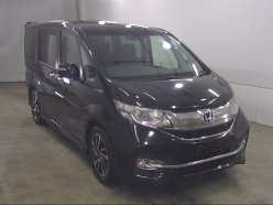 HONDA STEPWGN COOL SPIRIT 7 SEATS 2016