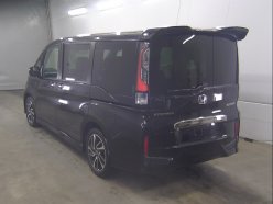 HONDA STEPWGN COOL SPIRIT 7 SEATS 2016