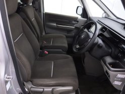 HONDA STEPWGN G 7seats 2015