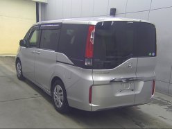 HONDA STEPWGN G 7seats 2015