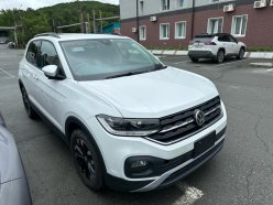 VOLKSWAGEN T-CROSS TSI 1st 2020
