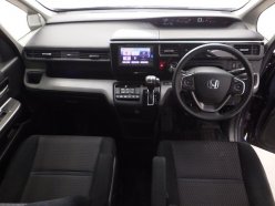 HONDA STEPWGN 8seats 2015