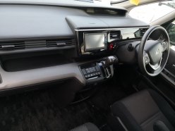 HONDA STEPWGN 8seats 2015