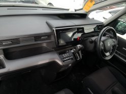 HONDA STEPWGN 7 Seats 2015
