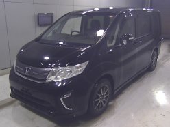 HONDA STEPWGN G 7seats 2015