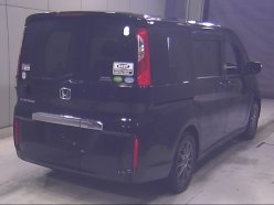 HONDA STEPWGN G 7seats 2015