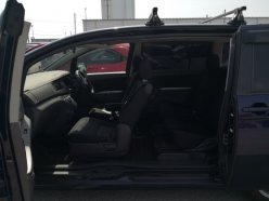 TOYOTA ISIS Platana 2011