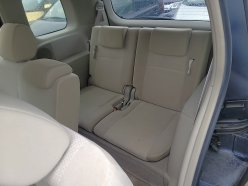 TOYOTA ISIS  2011