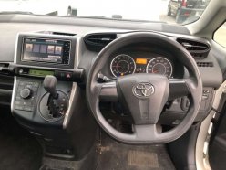 TOYOTA WISH 1.8 X 2009