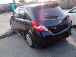 NISSAN TIIDA 15M SV Plus 2011