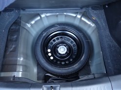 NISSAN TIIDA 15M SV Plus 2011
