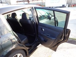 NISSAN TIIDA 15M SV Plus 2011