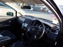 NISSAN TIIDA 15M SV Plus 2011