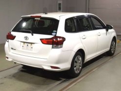 TOYOTA COROLLA FIELDER 1.5 X 2015