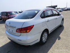 NISSAN BLUEBIRD SYLPHY 15S 2009