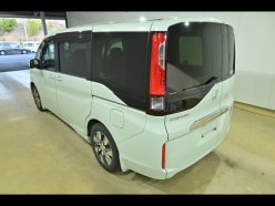 HONDA STEPWGN G-EX 8seats 2015
