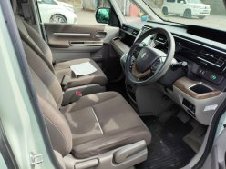 HONDA STEPWGN G-EX 8seats 2015