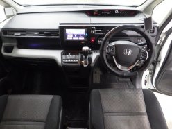 HONDA STEPWGN Honda Sensing 7seats 2017