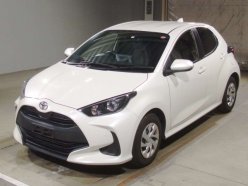 TOYOTA YARIS X 2020