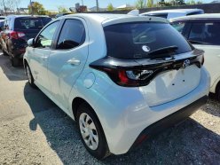 TOYOTA YARIS X 2020