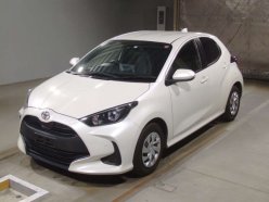 TOYOTA YARIS X 2020